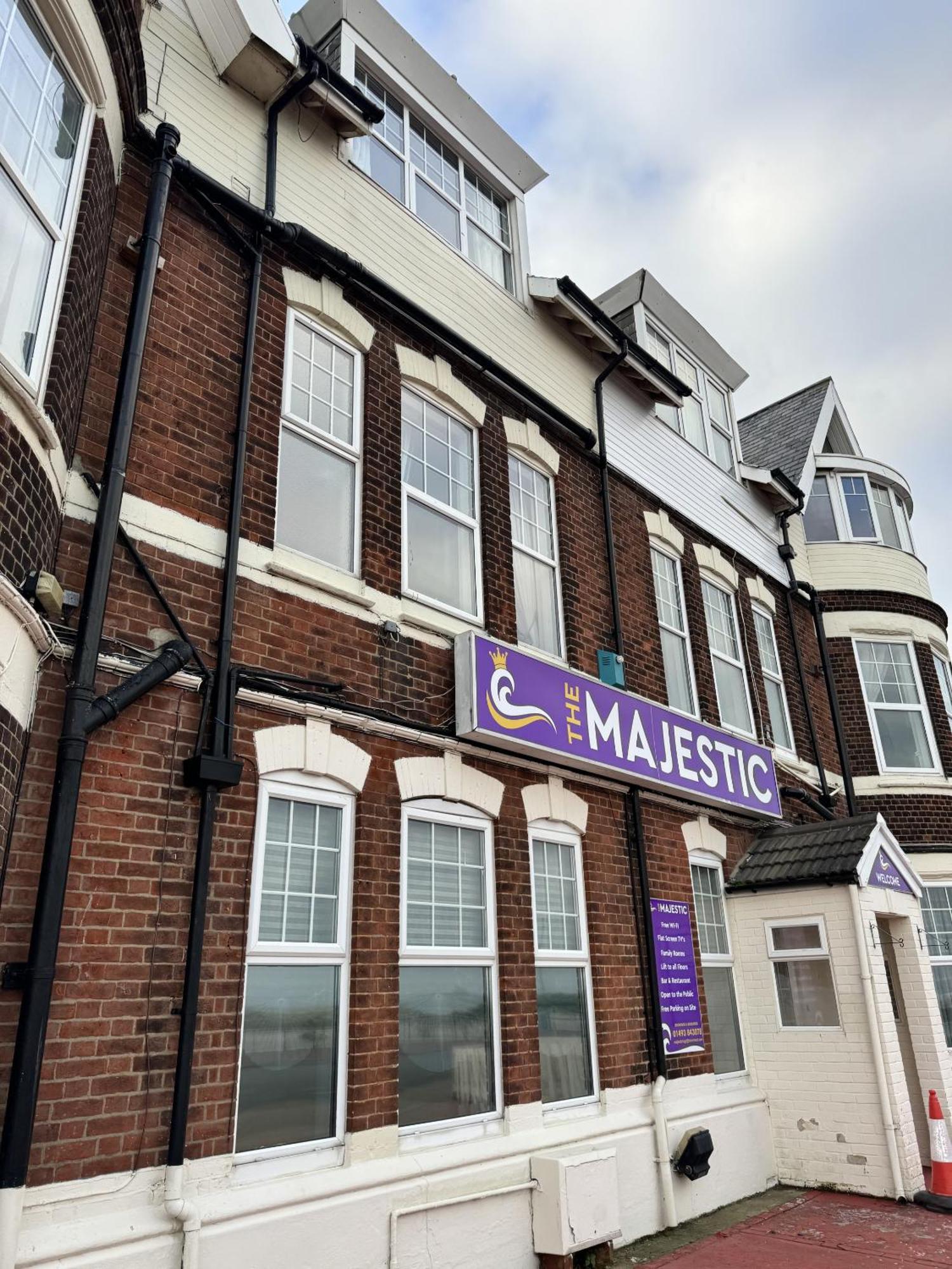 Easton At Majestic Hotel Great Yarmouth Exterior photo